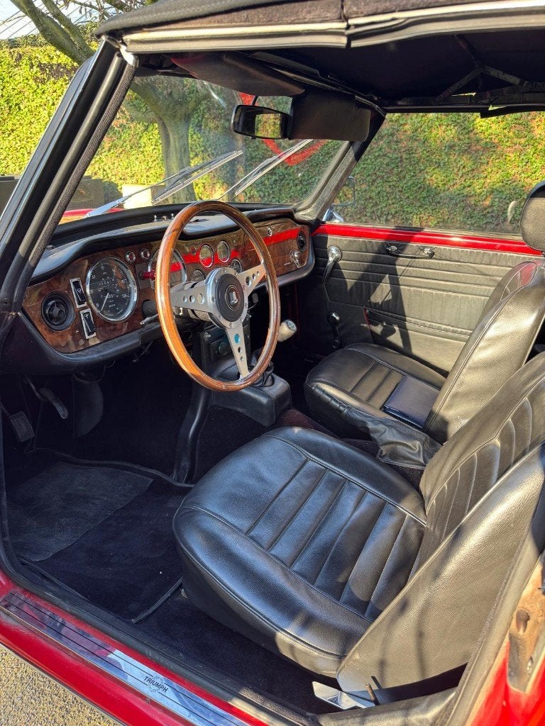 Triumph TR6, foto 8