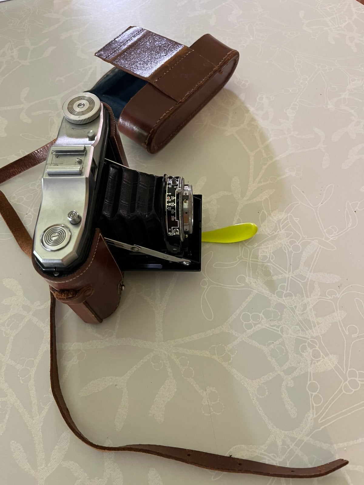 Appareil photo à soufflet argentique  IKON ZEISS 1950, Enlèvement
