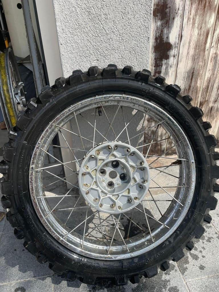 R 1100 GS enduro wielen
