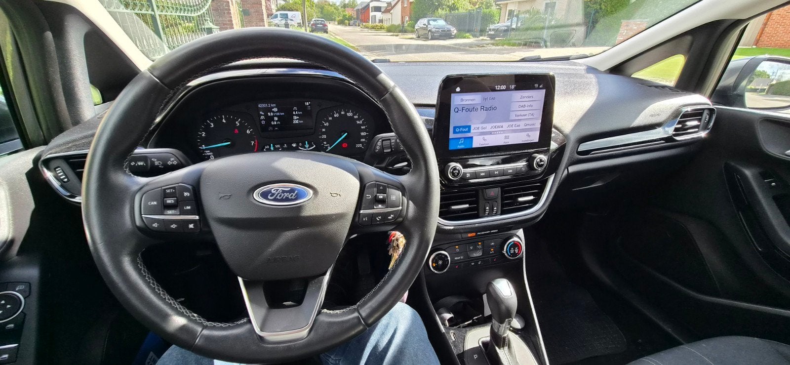 Ford Fiesta 2022, Argent ou Gris, Achat, 4 portes, Automatique