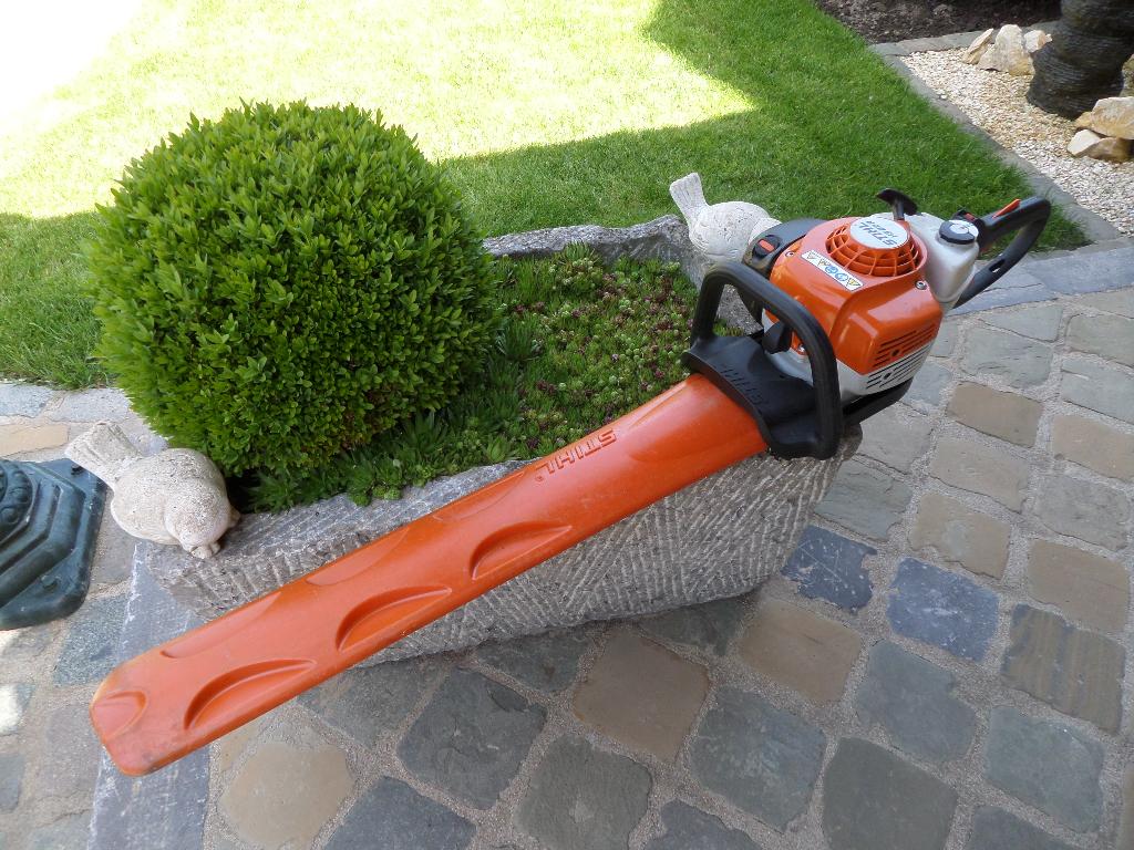 Heggenschaar van Stihl type HS82R, Tuin en Terras, Heggenscharen, Ophalen, Gebruikt, Benzine
