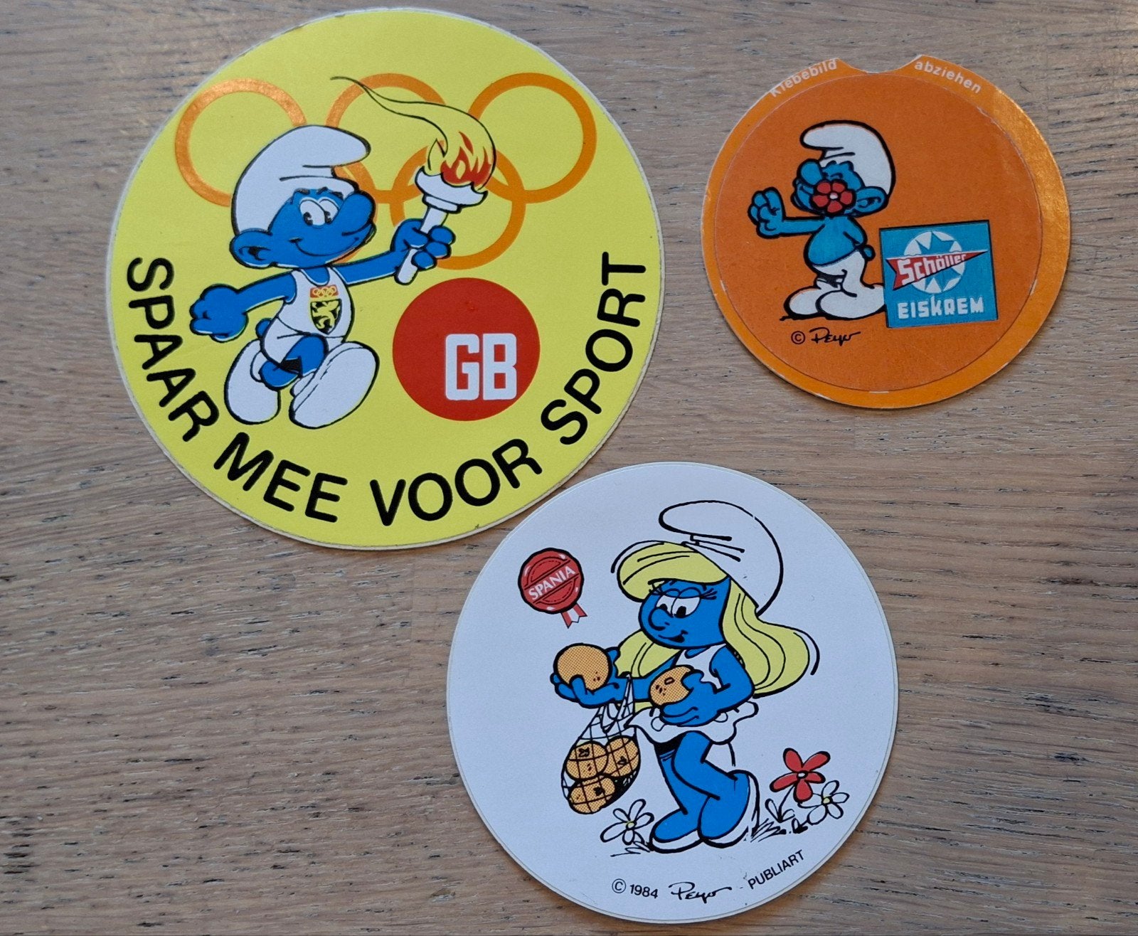 Lot de stickers Schtroumpfs GB Outspan Schöll en forme de Sc, Enlèvement ou Envoi, Comme neuf, Bande dessinée ou Dessin animé