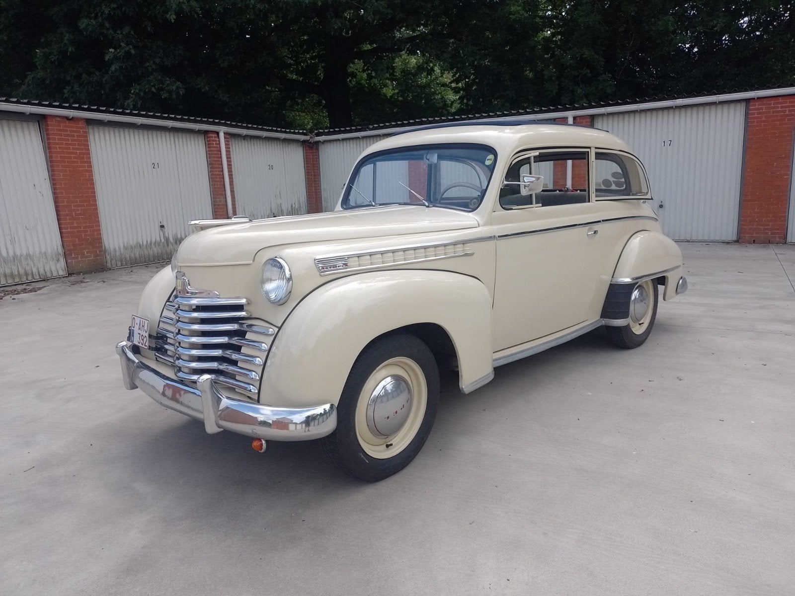 1952 Opel Olympia, Auto's, Oldtimers, Particulier, Opel, Benzine, Handgeschakeld, Beige, Grijs, Stof, Ophalen