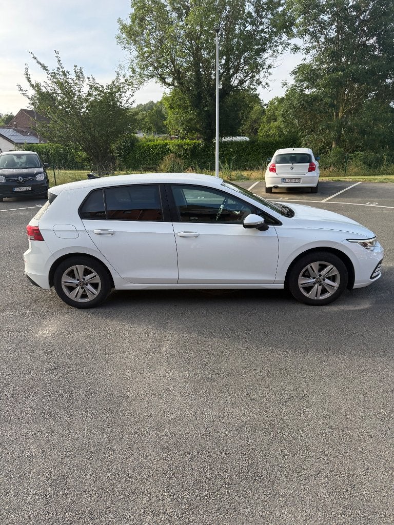 VW Golf 8 LIFE 1.5 TSI 131CV ACT OPF, Euro 6, Commande vocale, Boîte manuelle, Entretenue par le concessionnaire