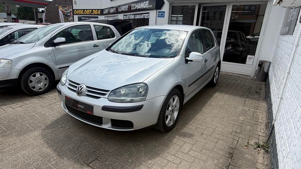 Vw Golf 5 83.000 KM 1.6 FSI ESSENCE 12 mois de Garantie, Autos, Argent ou Gris, Achat, Entreprise, Boîte manuelle