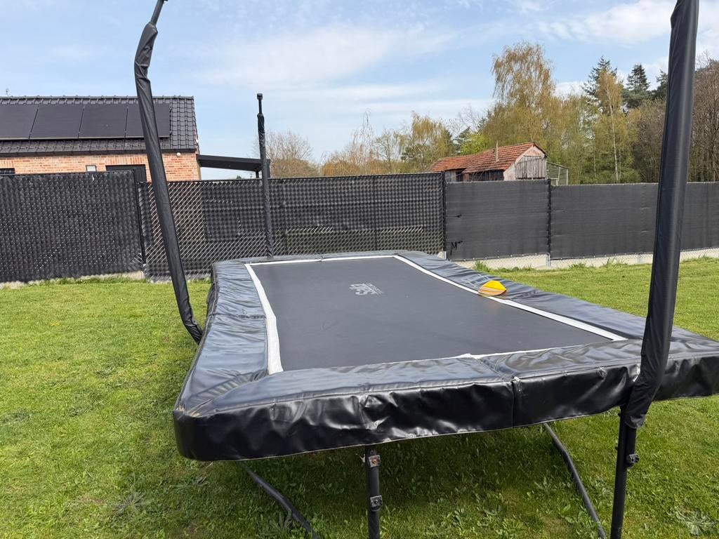 Salta trampoline, Ophalen