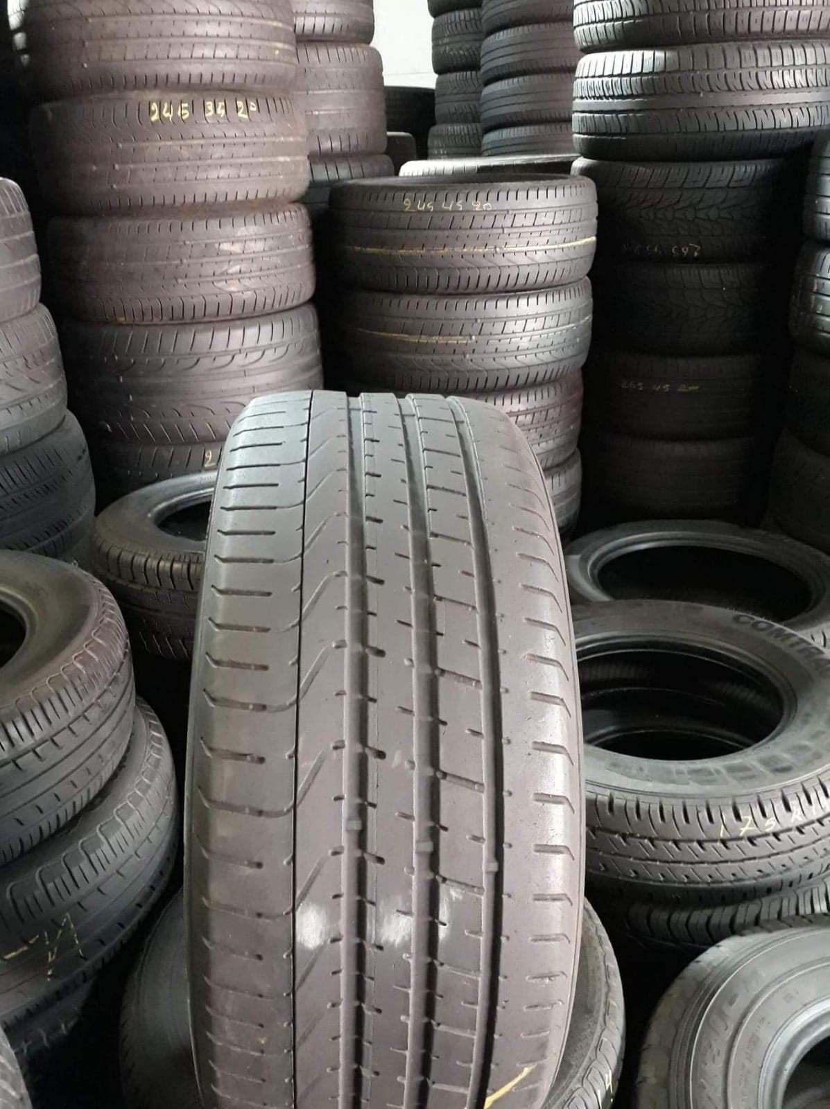 265r35r20 265 35 r20 265/35/r20 pirelli avec montage, Enlèvement ou Envoi