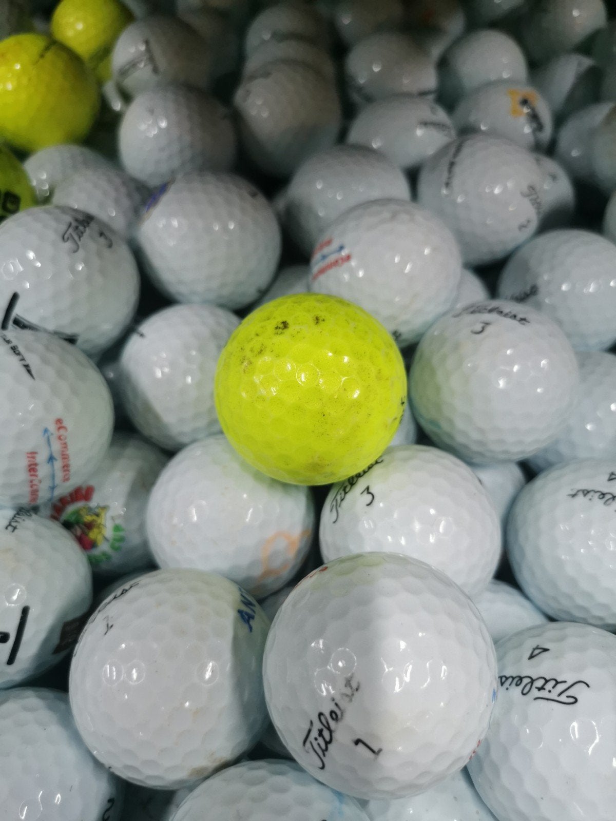 Titleist tour soft golfballen 50 stuks, Sport en Fitness, Ophalen of Verzenden