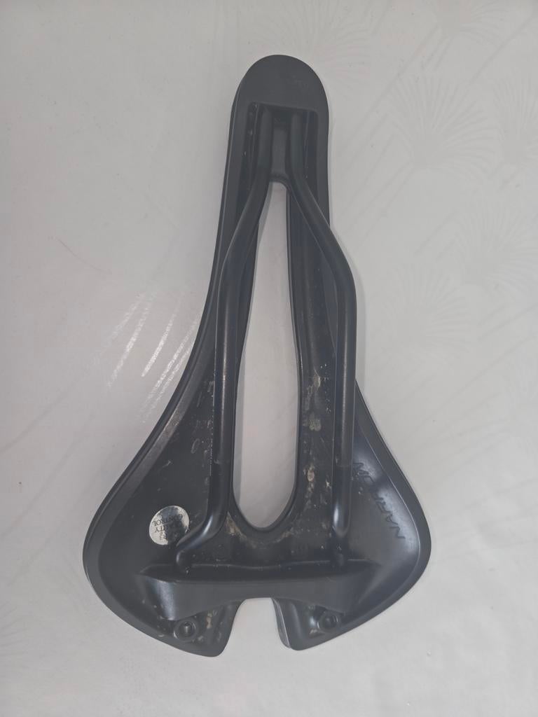 Selle Sanmarco 140mm, Selle