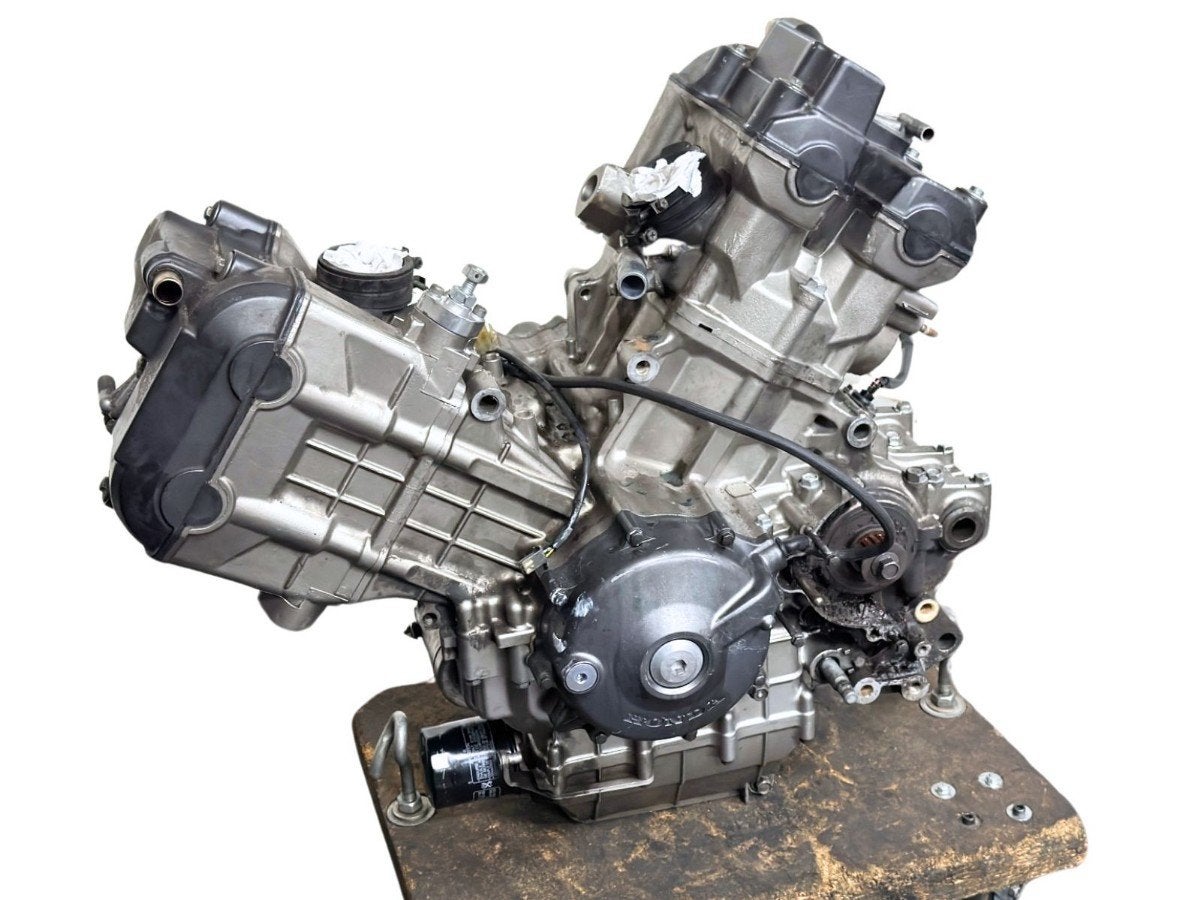 BLOC MOTEUR VTR 1000 F Firestorm 1997-2006 (VTR1000F SC36), Motos, Honda Center GmbH, Utilisé, Info@honda.de, Hanauer Landstraße  222-224
60314  Frankfurt am Main, DE