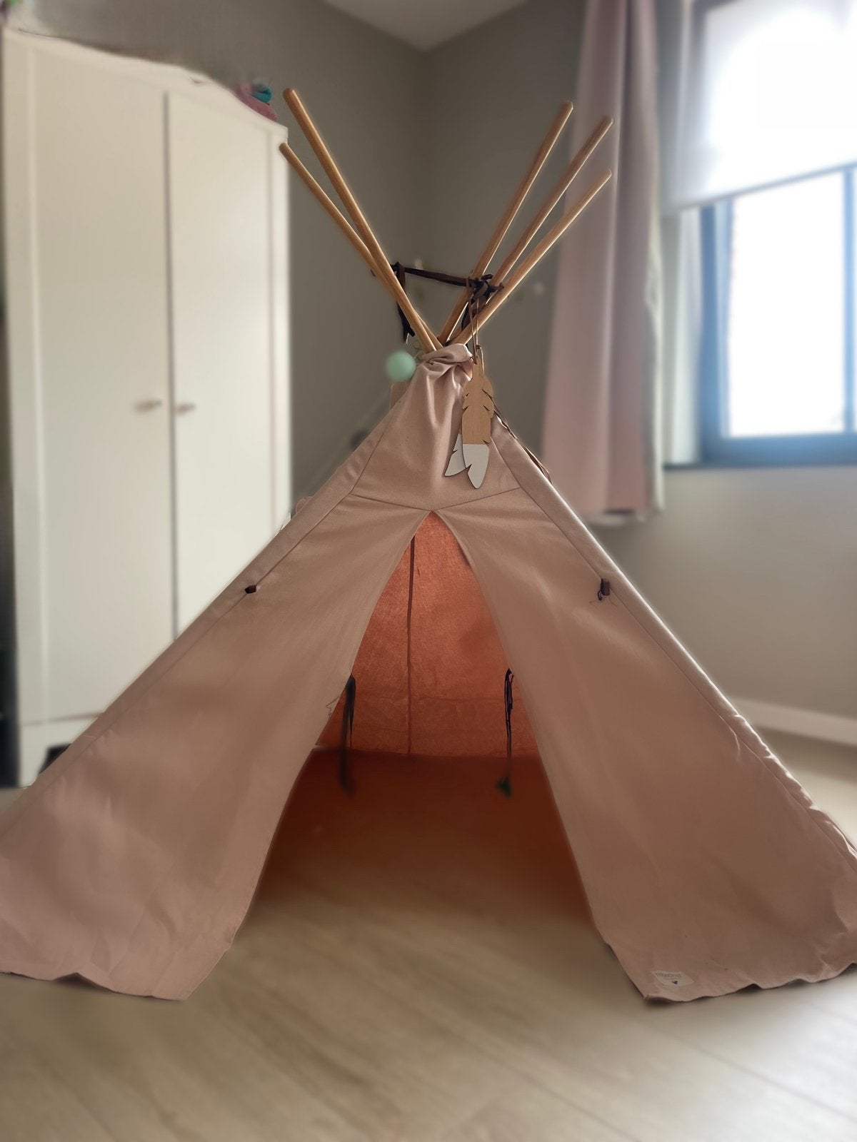 Tipi tent, Enfants & Bébés, Jouets | Tentes de jeu, Enlèvement, Comme neuf