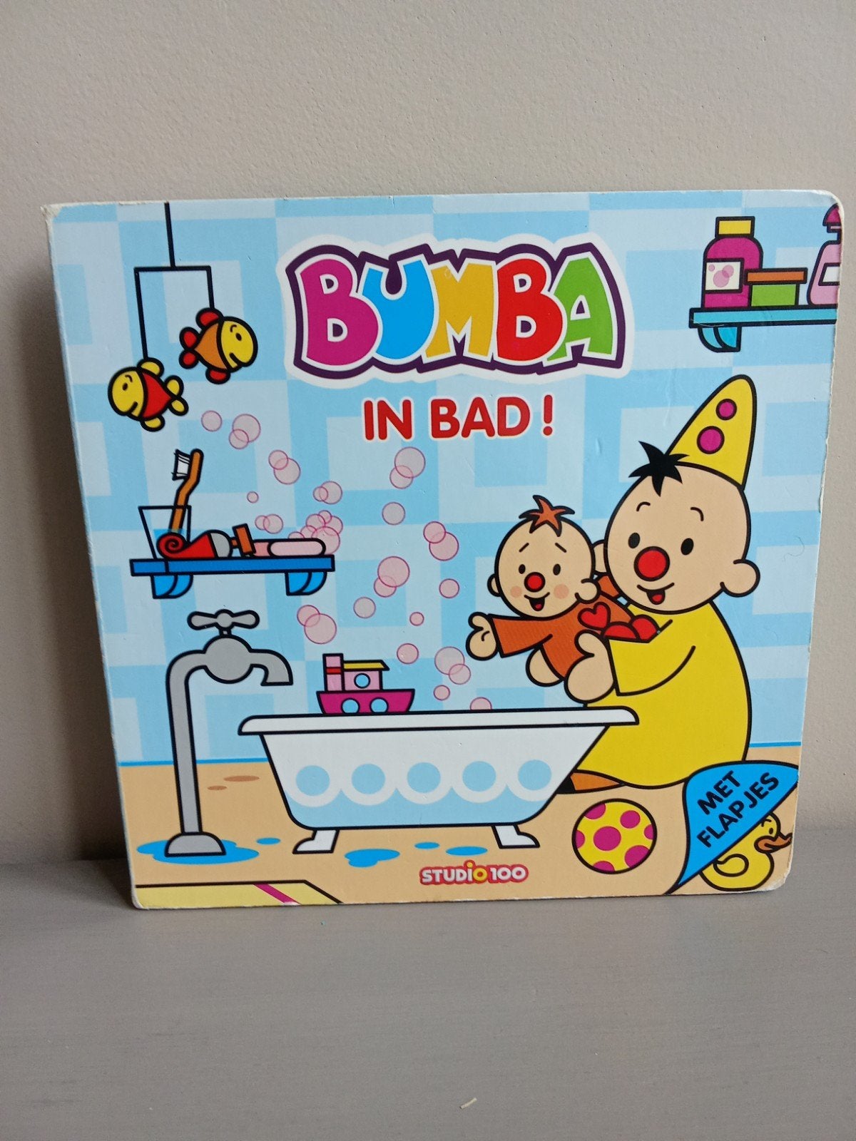 Bumba leesboek: Bumba in bad, Boeken, Kinderboeken | Baby's en Peuters, Ophalen