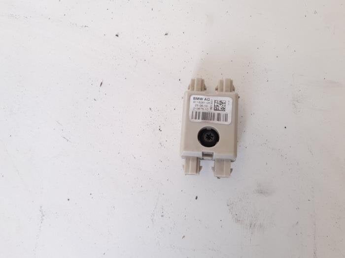 Antenne amplificateur d'un BMW 5-Serie, -, 3 mois de garantie, Utilisé, -