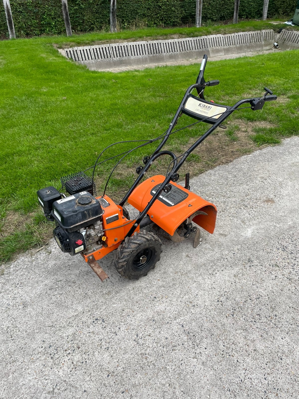 Grondfrees, Doe-het-zelf en Bouw, Gereedschap | Freesmachines, Ophalen, Zo goed als nieuw, Tuinfrees