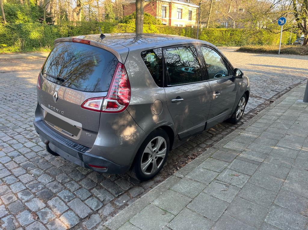 Renault Scénic 1.4 TCe Benzine Euro5 Gekeurd, Auto's, Voorwielaandrijving, Euro 5, 4 cilinders, 96 kW