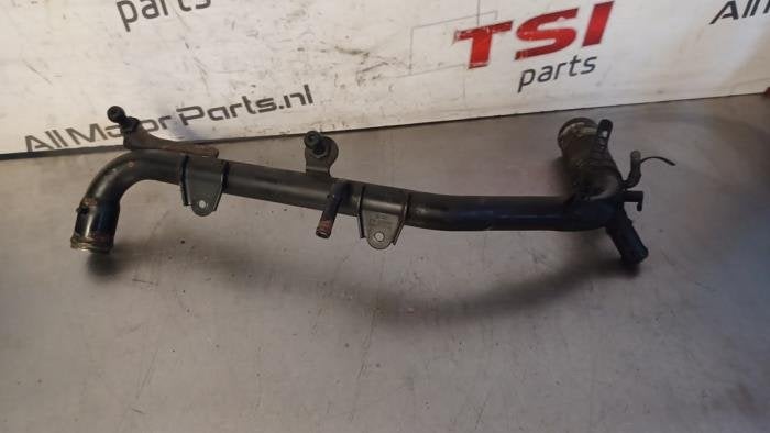 Tube d'eau d'un Volkswagen Passat, Volkswagen, -, 3 mois de garantie, Utilisé