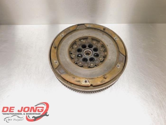 Volant d'inertie masse double d'un BMW 1-Serie, -, 3 mois de garantie, Utilisé, -