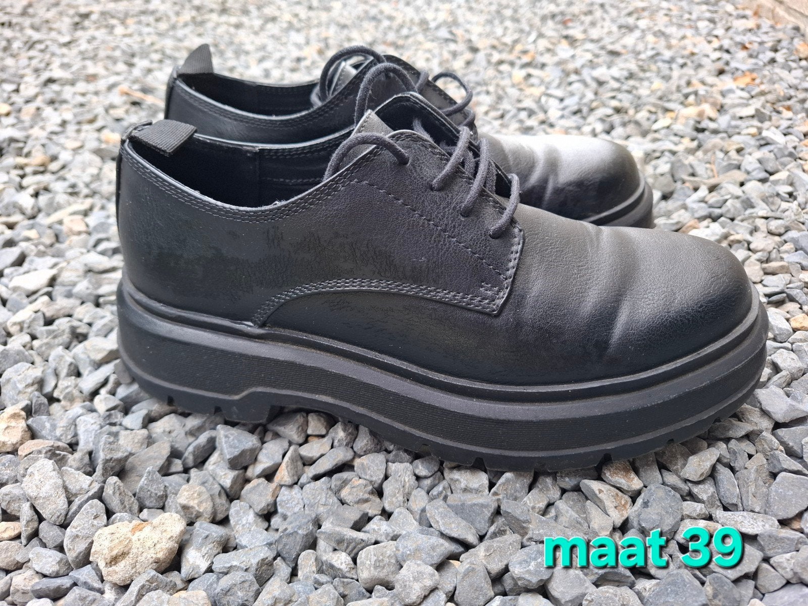 Schoenen Björn Borg maat 39, Ophalen