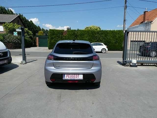 Peugeot 208 1.2 i benzine 100pk Allure Luxe '25 11000km, Auto's, Euro 6, 1199 cc, https://public.car-pass.be/vhr/4b285712-3bd6-4cfd-8812-e03239aa6b91