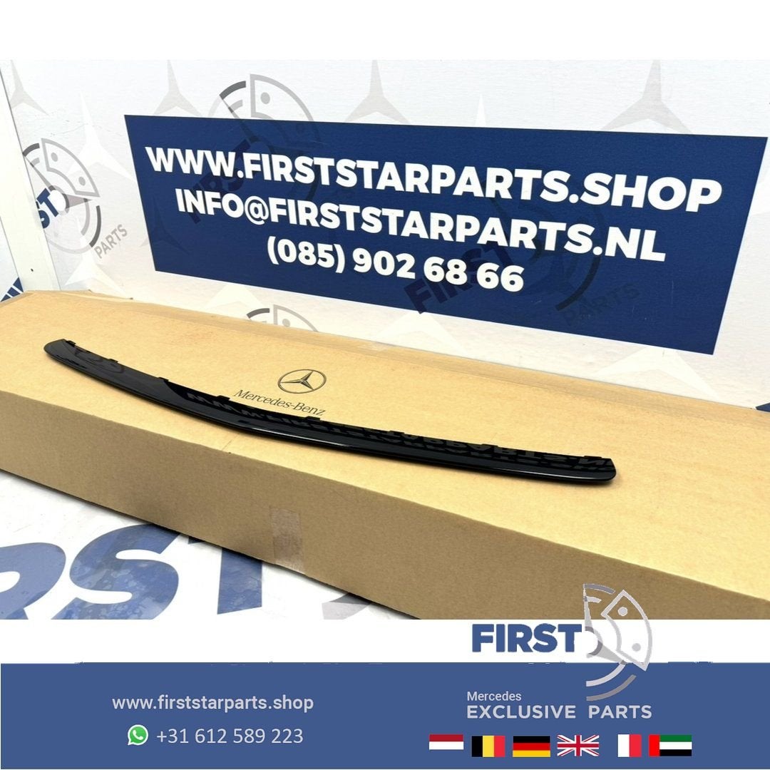 A1778854302 BUMPER LIP W177 A KLASSE W118 CLA ZWART VOORBUMP
