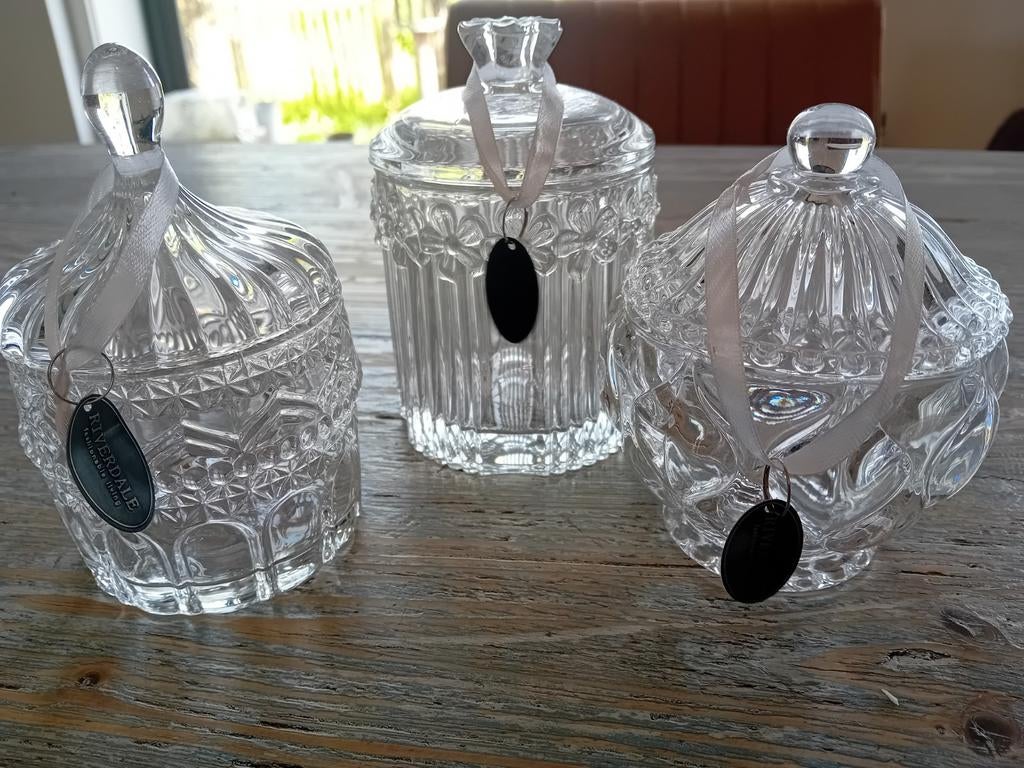 3 prachtige Riverdale glazen potjes, Ophalen