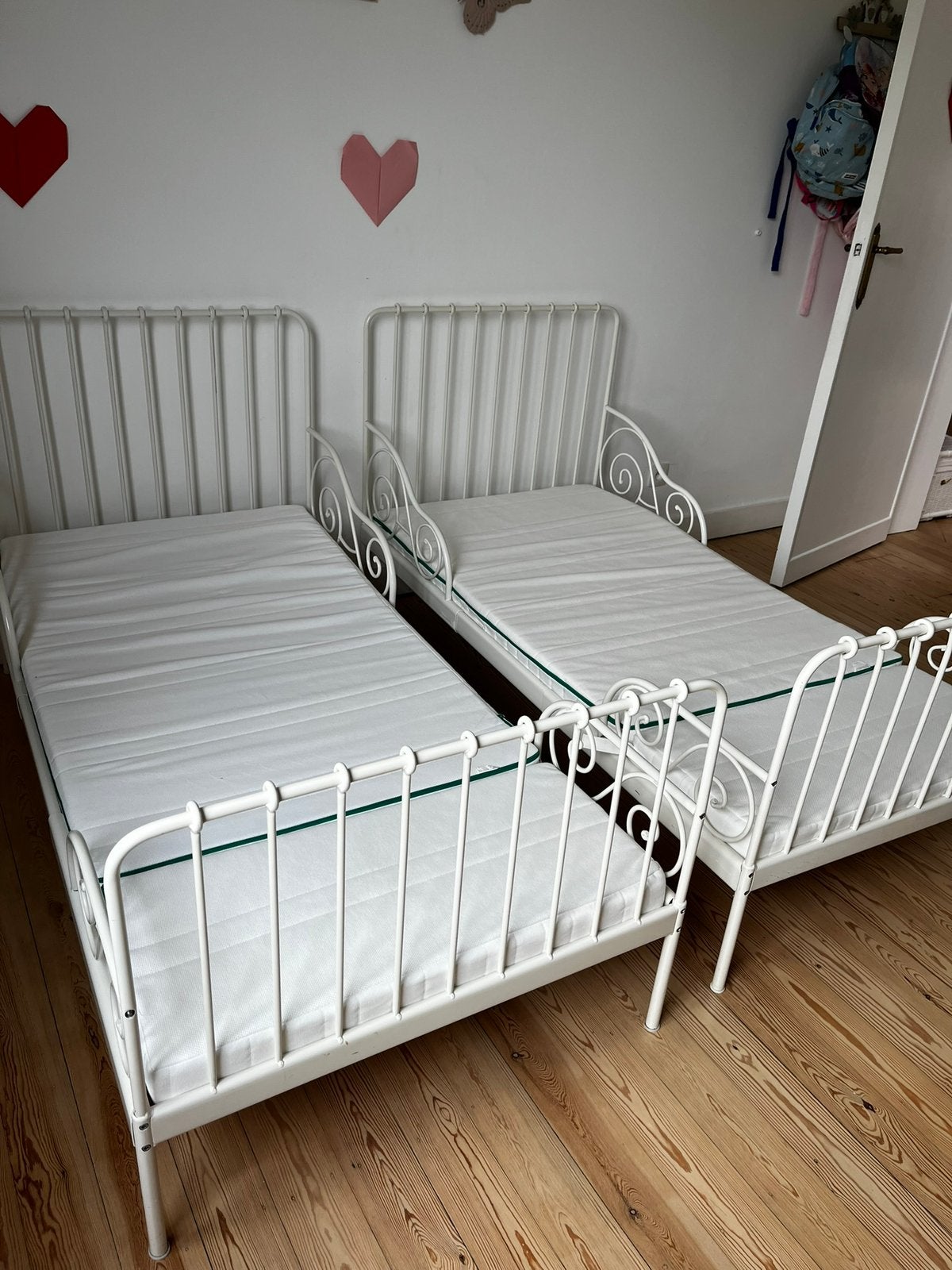 Lot de 2 lits ikea enfants extensibles et leur matelas, Enlèvement, Comme neuf, Sommier à lattes