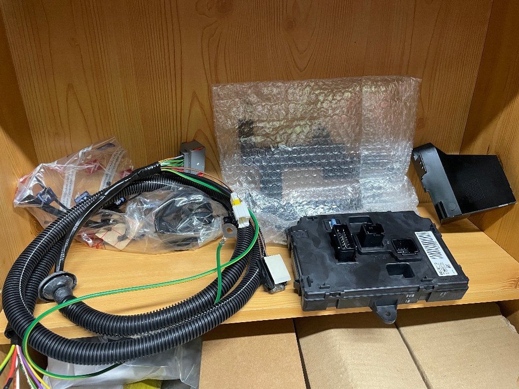 Kit de câbles Peugeot 807 + module Attelage de remorque  C8, Enlèvement ou Envoi, Neuf, Citroën