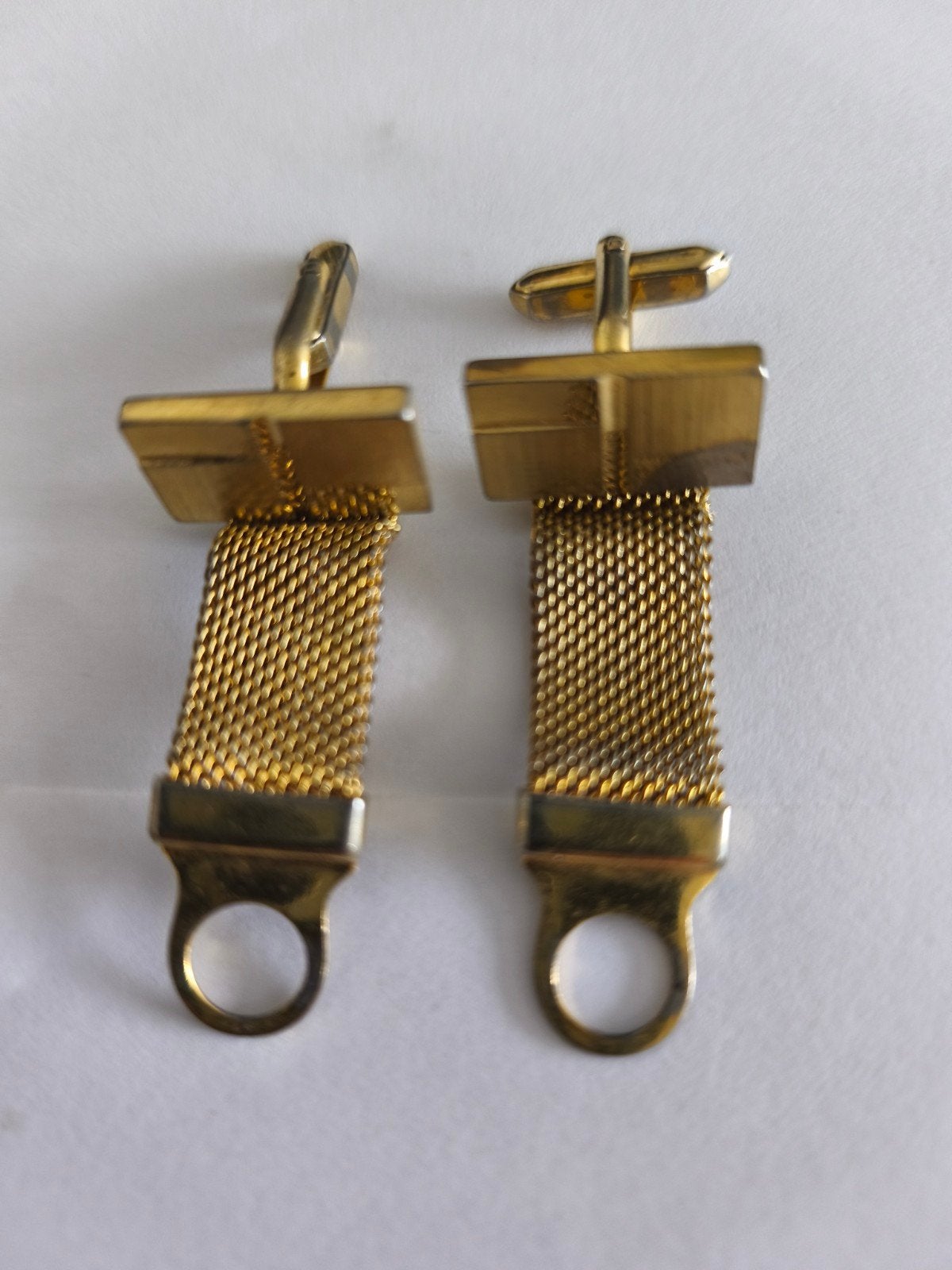 Boutons de manchettes, Enlèvement, Doré