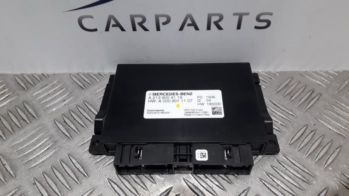 Ordinateur réservoir automatique d'un Mercedes CLA, 3 mois de garantie, Utilisé, -, -