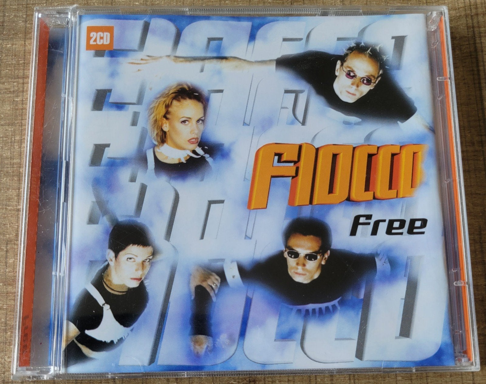 CD-Album Fiocco - Free - 2 CD, CD & DVD, CD | Dance & House, Enlèvement ou Envoi, Utilisé, Dance populaire