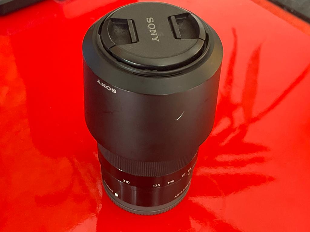 Sony 55mm-210mm OSS E-mount f 4.5 - 6.3, Ophalen of Verzenden, Zo goed als nieuw