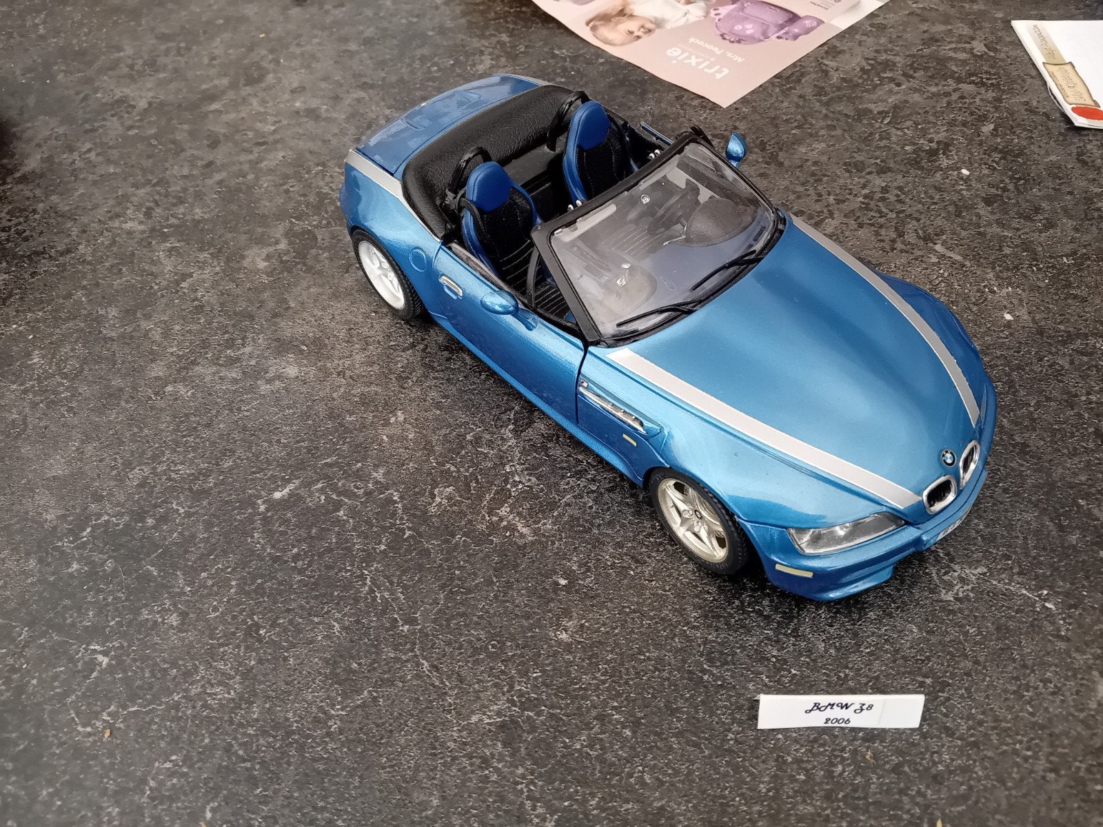 Miniatuurauto's schaal 1:18, Enlèvement, Comme neuf, Voiture