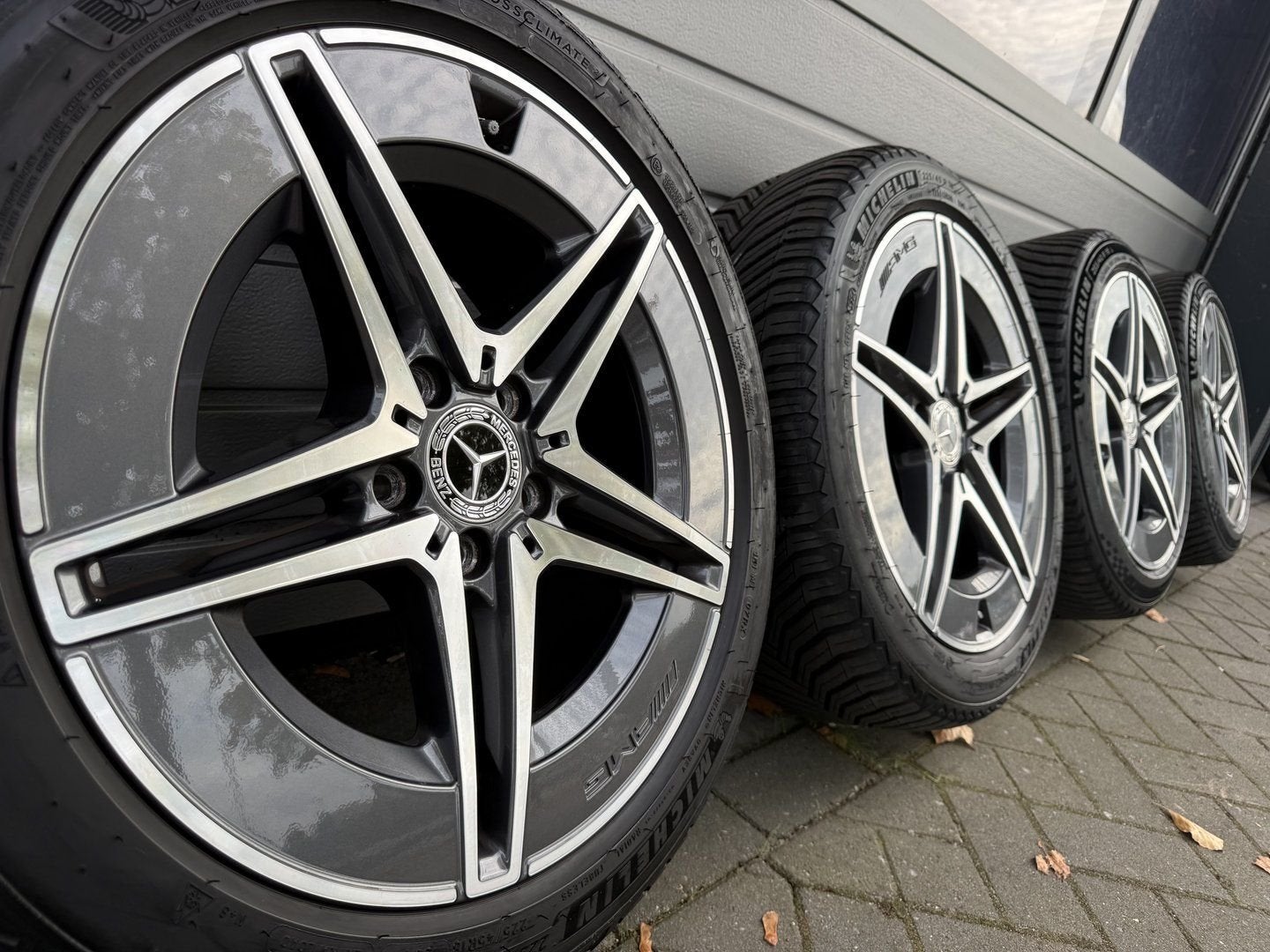 Jantes Mercedes C300E DE S206 W205 AMG de 18 pouces avec pne, Autos : Pièces & Accessoires, Pneus et Jantes, Véhicule de tourisme