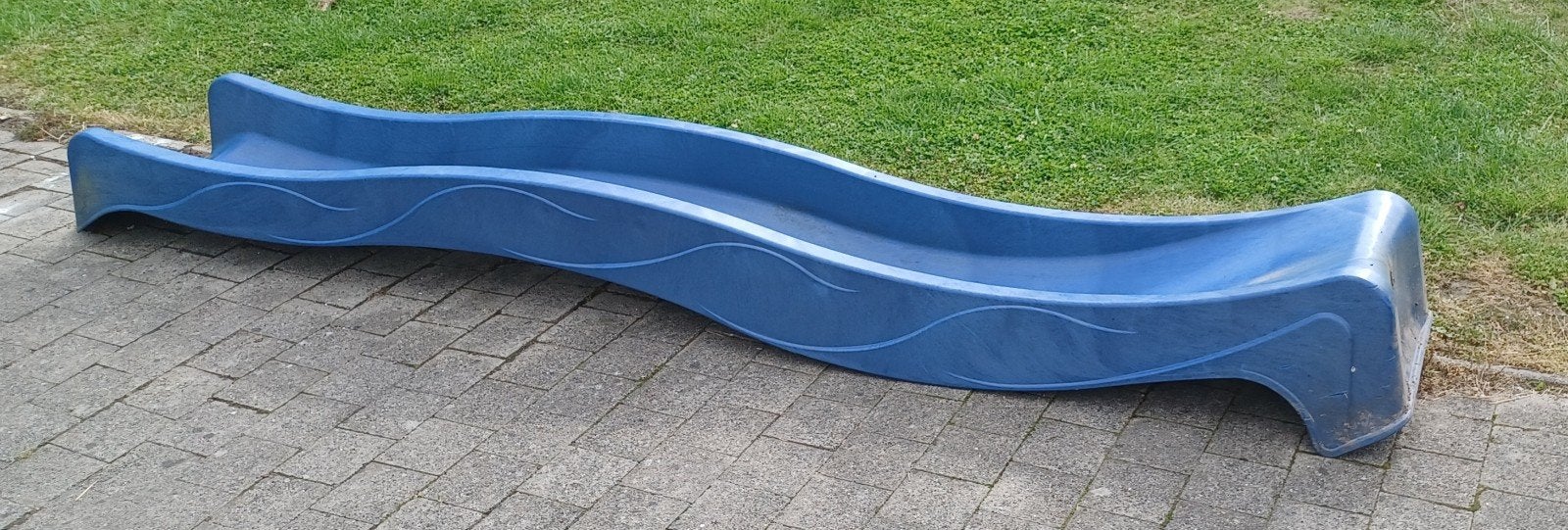 Toboggan bleu, Enlèvement, Utilisé, Balançoire, Partie complémentaire