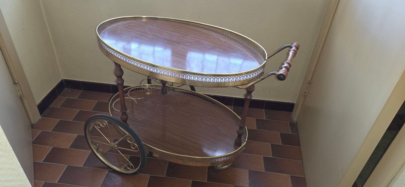 desserte ancienne 1970, Ophalen