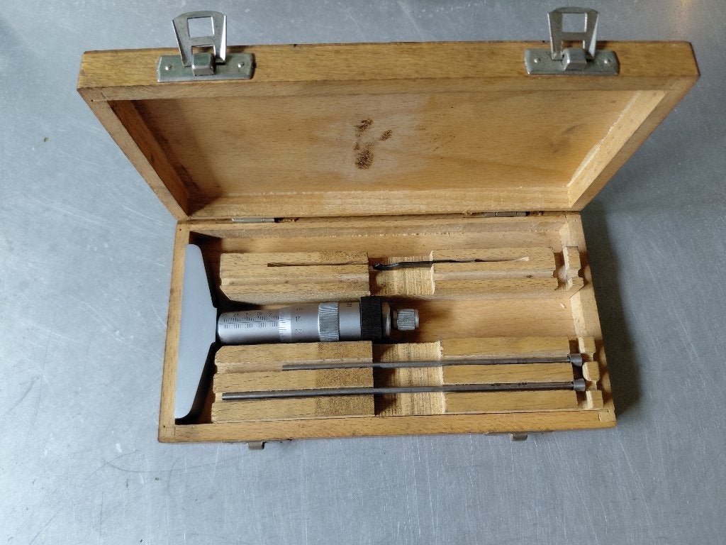 diepte- en micrometers, Doe-het-zelf en Bouw, Meetapparatuur, Ophalen, Gebruikt
