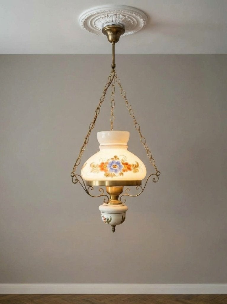 Lustre ancien style lampe à pétrole en opaline et laiton, Enlèvement