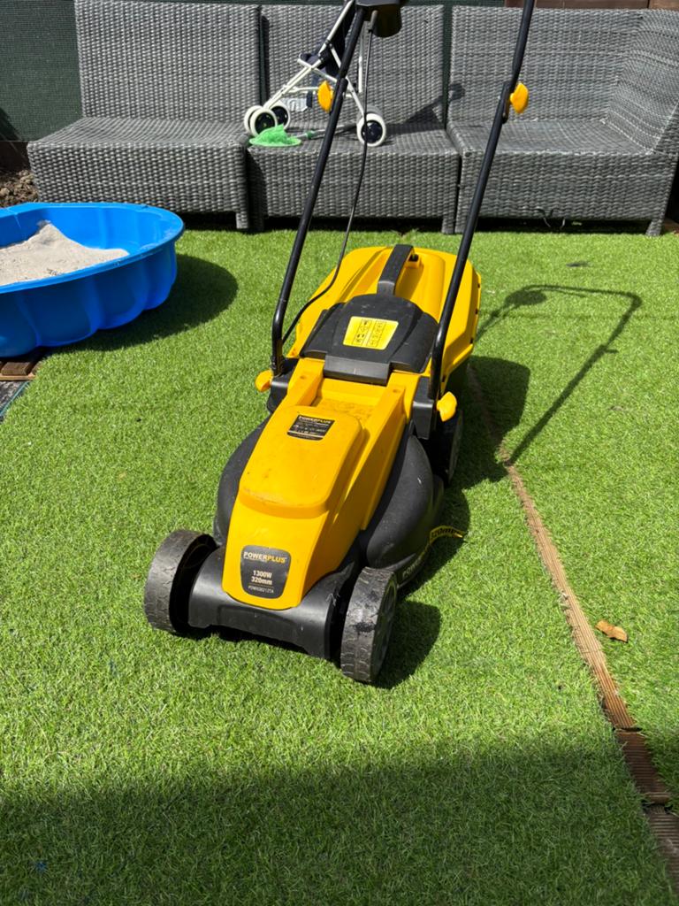 Grasmachien powerplus, Tuin en Terras, Ophalen, Zo goed als nieuw