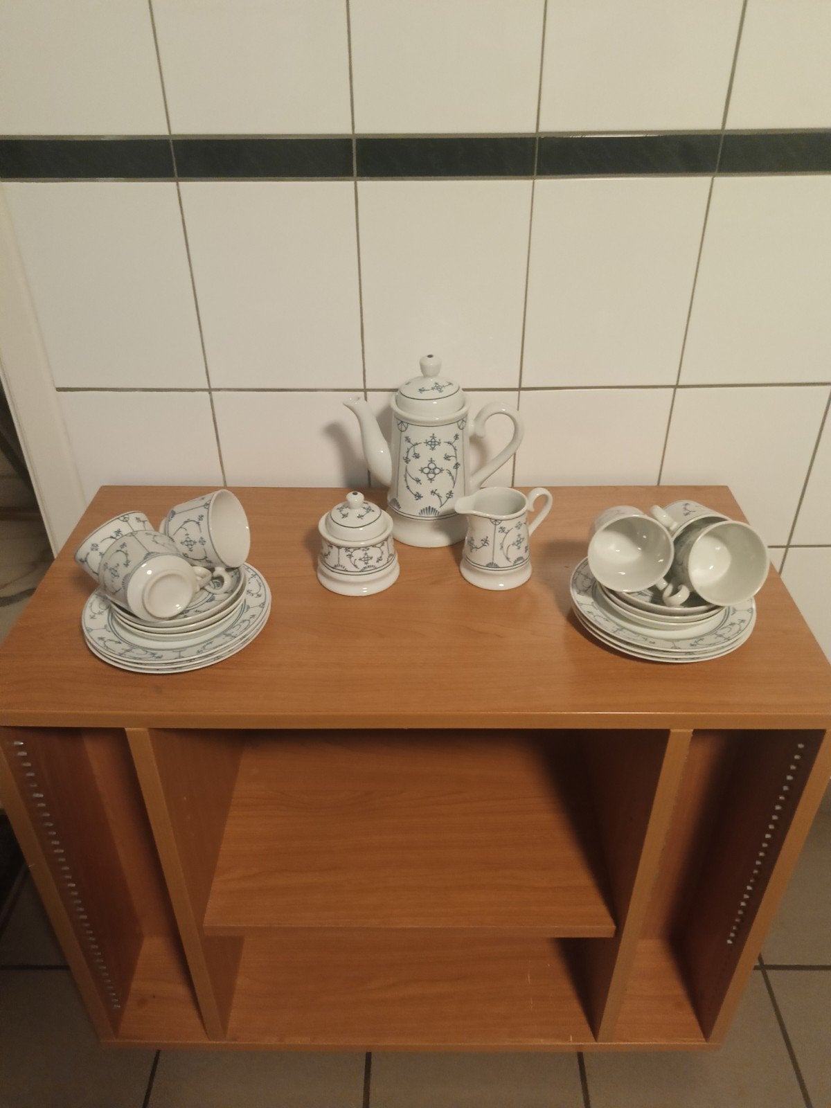 21 delig wit blauw koffie servies., Ophalen, Zo goed als nieuw, Keramiek, Compleet servies