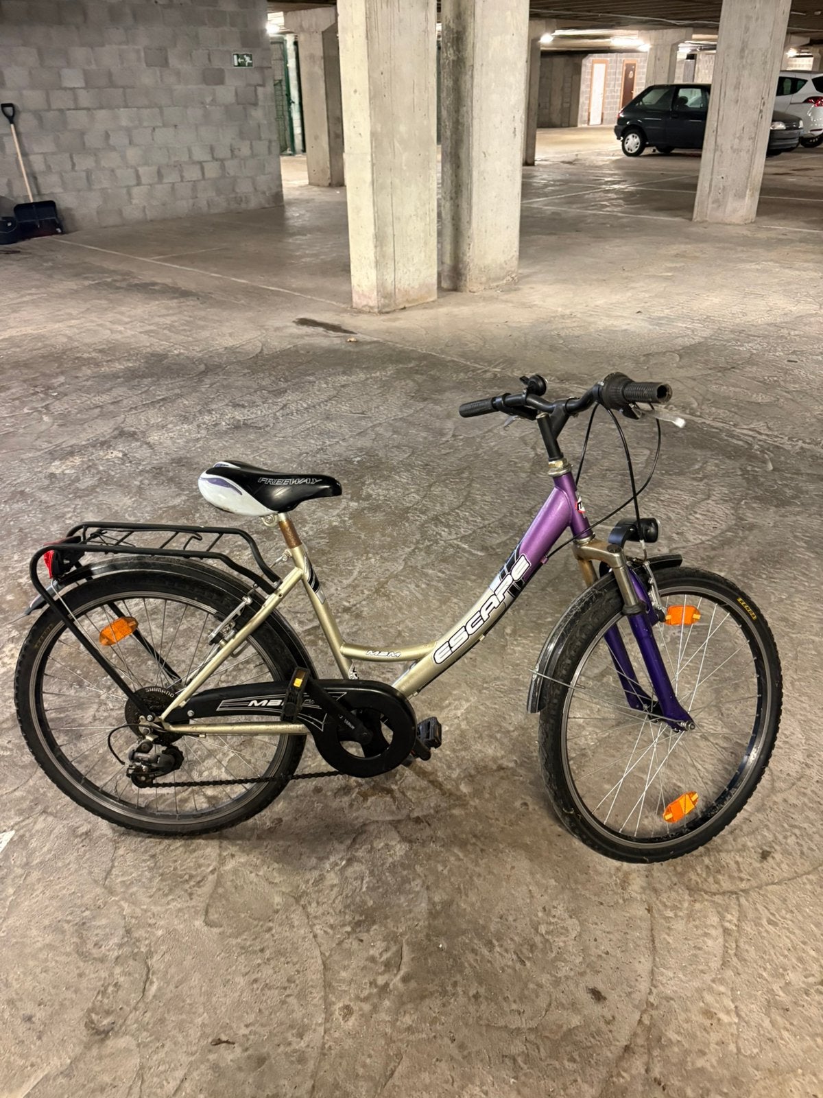 Kinder fiets, Fietsen en Brommers, Ophalen, Versnellingen, Schijfrem, Gebruikt