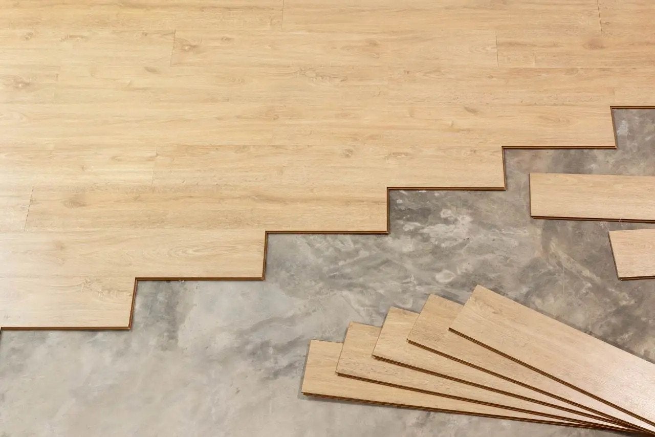 Pose de parquet, Enlèvement, Comme neuf