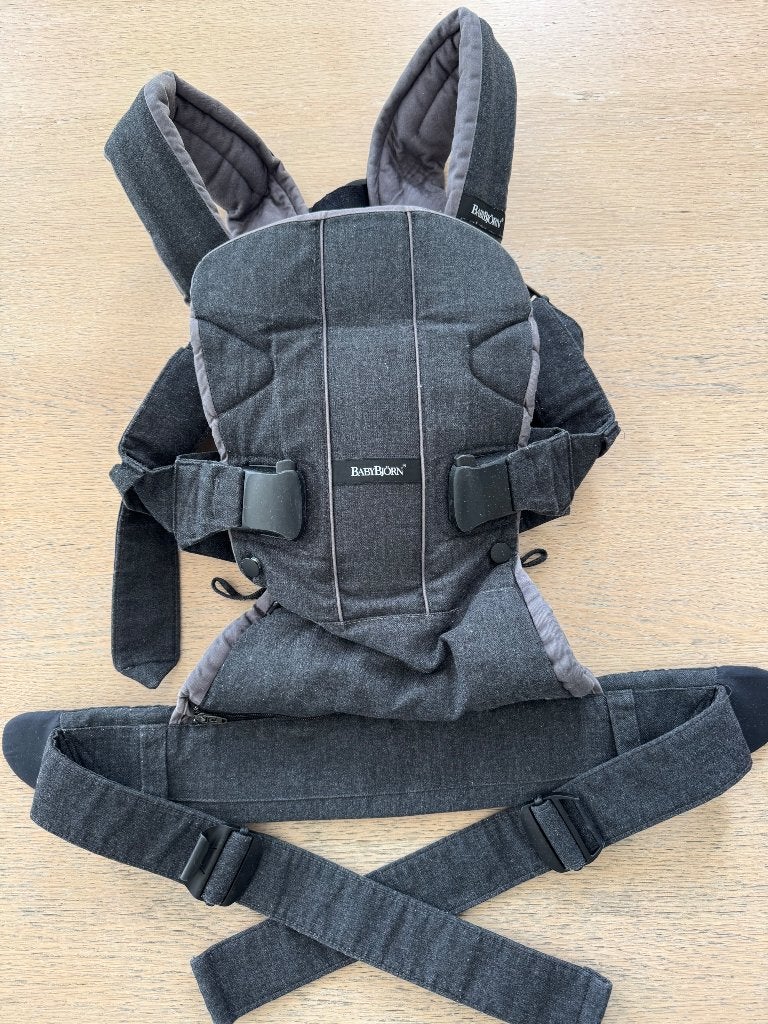 prachtige Babybjörn One draagzak en instructieboek, Porte-bébé, Comme neuf, Enlèvement, Baby Björn