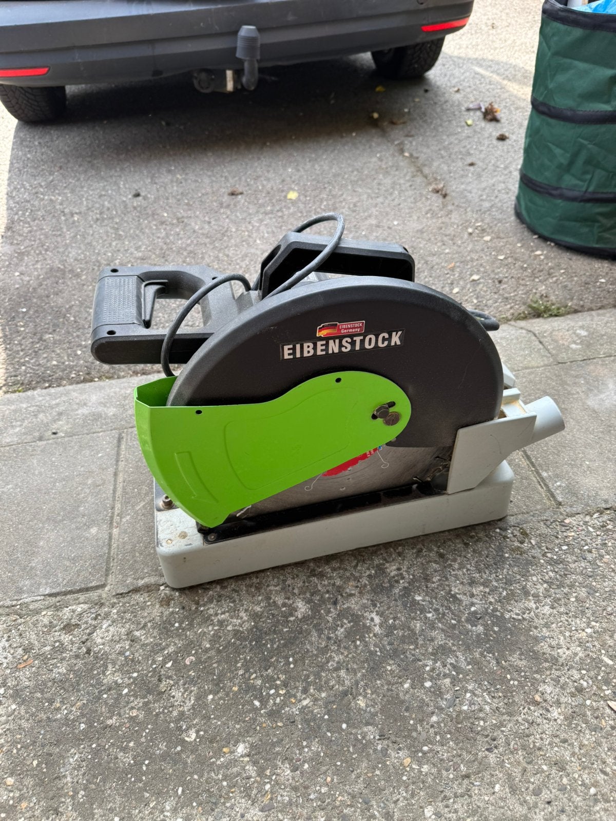 Coupe bloc, Ophalen, Zo goed als nieuw