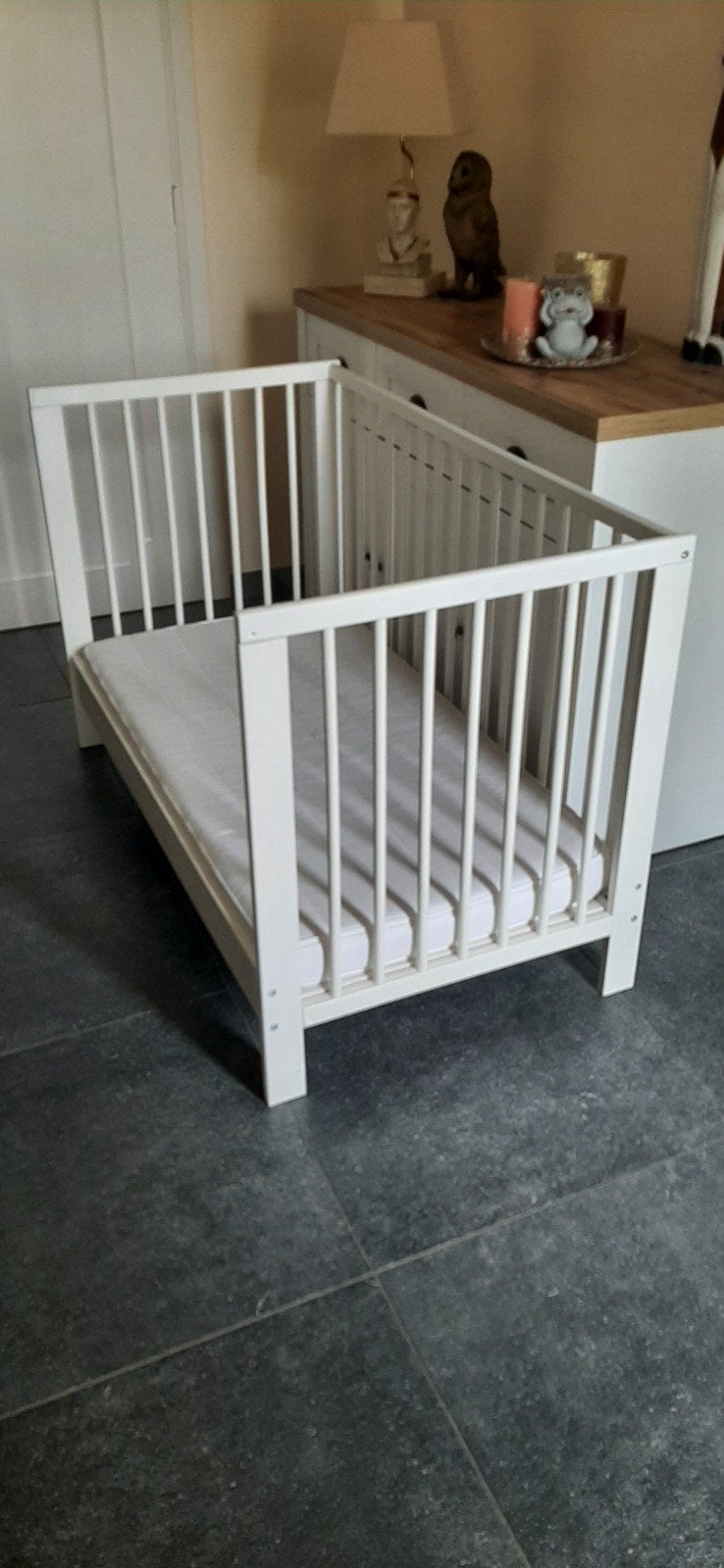 Witte co-sleeper met matras., Ophalen