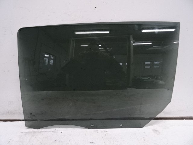 VITRE ARRIERE DROITE Peugeot 308 SW (4E / H), Utilisé, Peugeot