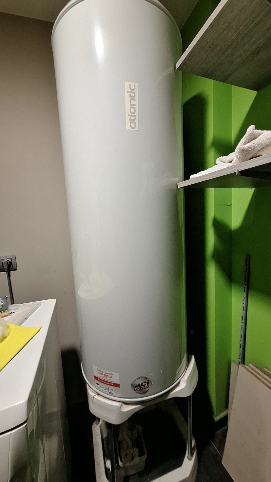 Electrische boiler 200 liter merk Atlantic, 100 liter of meer, Ophalen, Boiler, 6 t/m 10 jaar oud