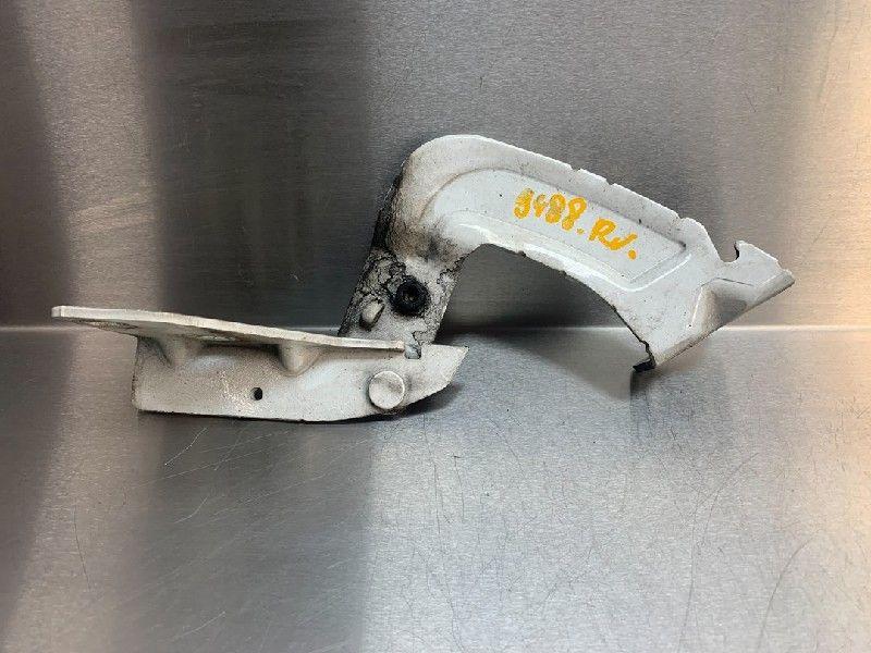 MOTORKAPSCHARNIER Nissan Kubistar (F10) (01-2003/10-2009), Gebruikt, Nissan