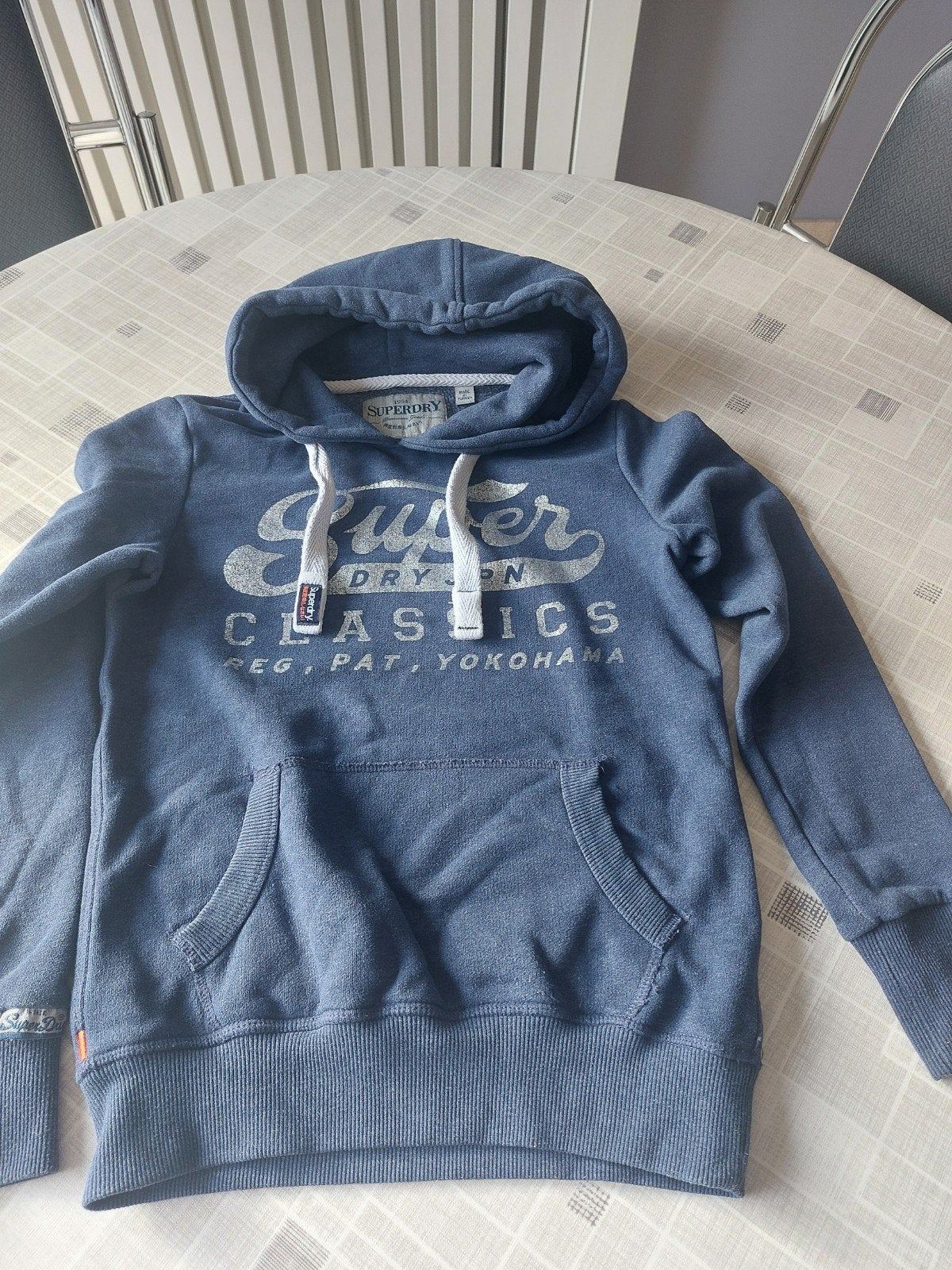 Houdie Superdry taille 10-12 ans, Enfants & Bébés, Superdry, Garçon ou Fille, Pull ou Veste, Comme neuf