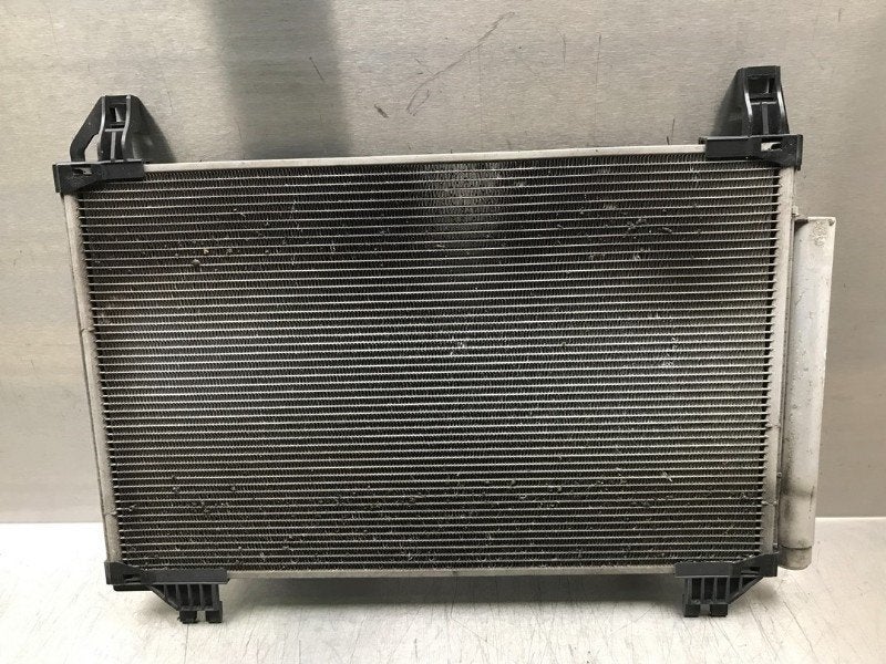 CLIMATISATION CONDENSEUR Subaru Trezia (01-2011/-), Utilisé, Subaru