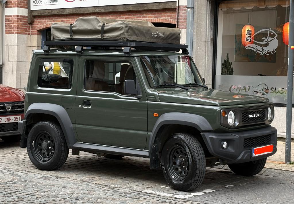 4-zit Suzuki Jimny 4x4 trekhaak zetelverwarming daktent, Autos, 75 kW, Achat, Euro 6, Boîte manuelle